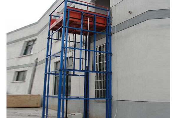 導軌式液壓升降平台